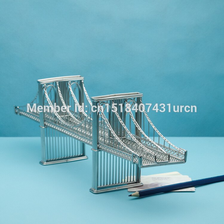 BROOKLYN BRIDGE STATUES/WIRE MODEL STAINLESS HAND-MADE ART