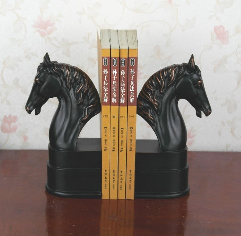Elegant European Study of High-Grade Office Decorations Resin Crafts Horse Desktop Bookends