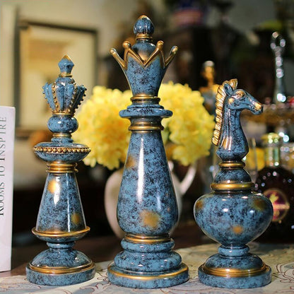 European Luxury Retro Resin International Chess Figurines statues