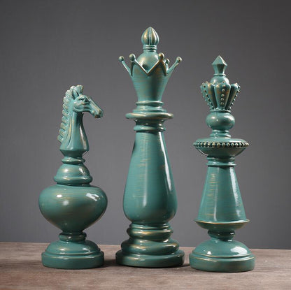 European Luxury Retro Resin International Chess Figurines statues