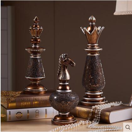European Luxury Retro Resin International Chess Figurines statues